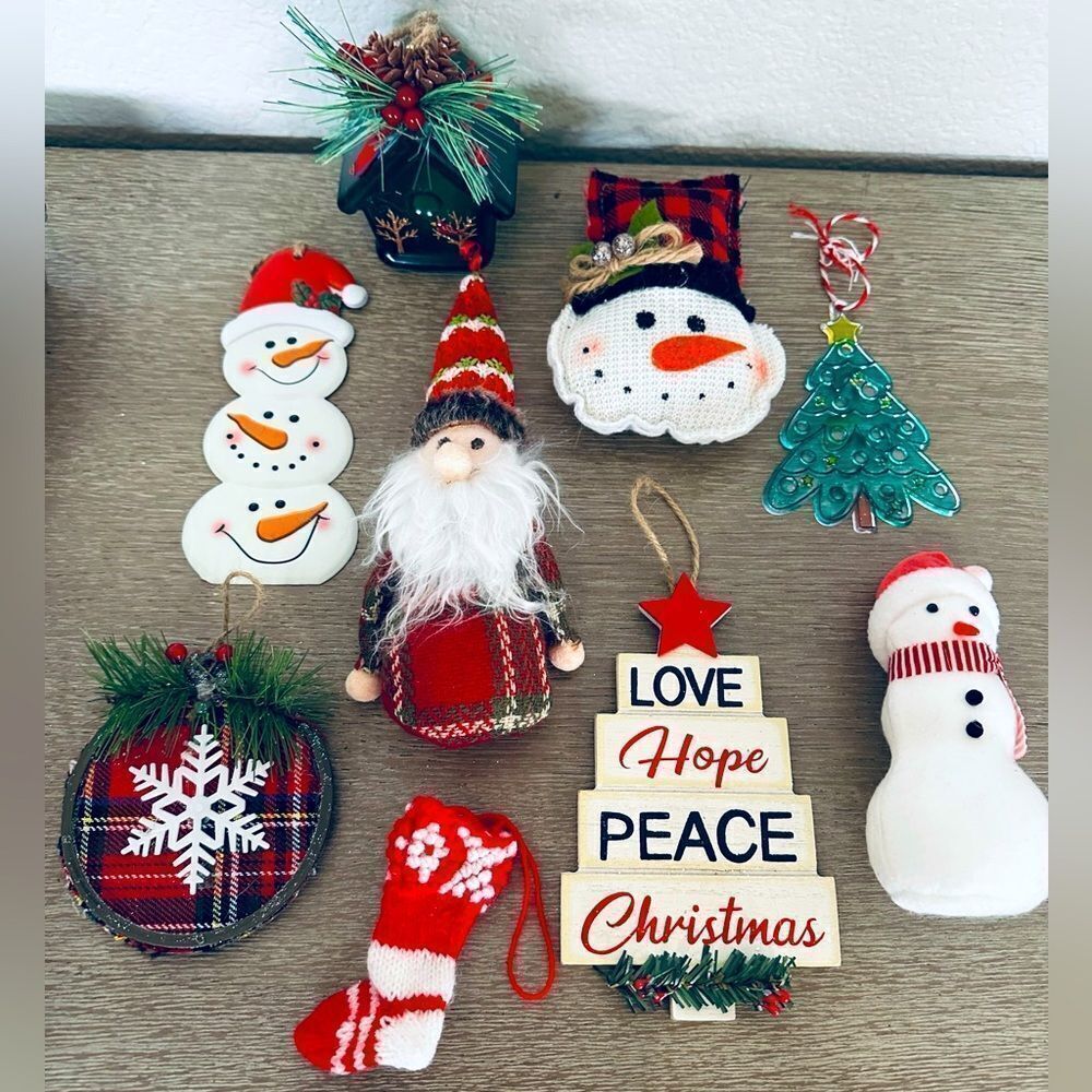 Christmas Holiday Ornaments Decor Bundle Lot